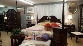 Thomas Kincaid Poster Bed with California King Mattress