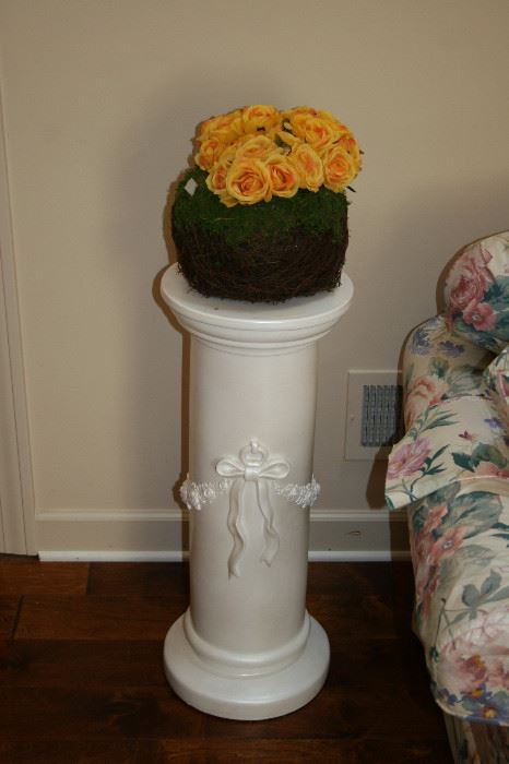 Retro Column, Floral Arrangement