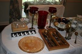 Various Serving Pieces, Oneida Stainless service for 12