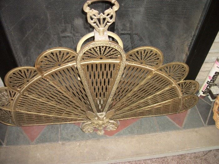 fireplace fan with Griffins