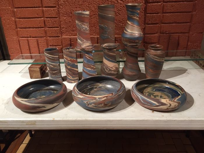 Niloak swirl pottery