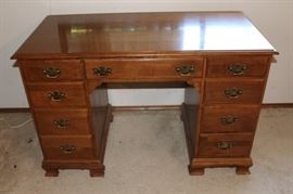 ethan allen desk
