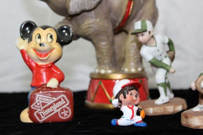 vintage figurines