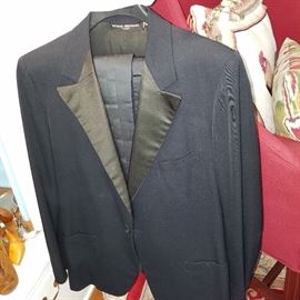 Vintage Brooks Brothers tuxedo, size 39.
