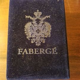 The box for the green Faberge egg in the previous picture