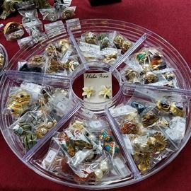 Costume jewelry....earrings!