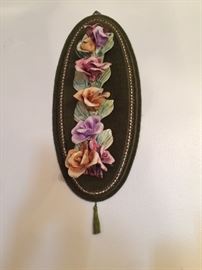 Capodimonte with green velvet wall hanging