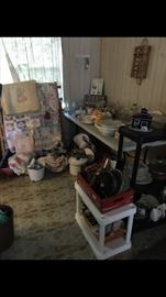 Quilts, vintage dishes