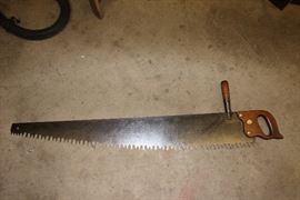Cross cut logging saw