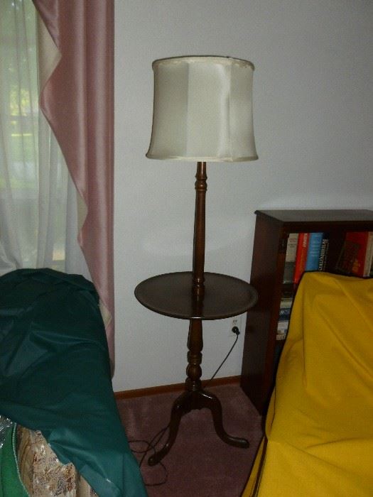 Vintage wood table lamp