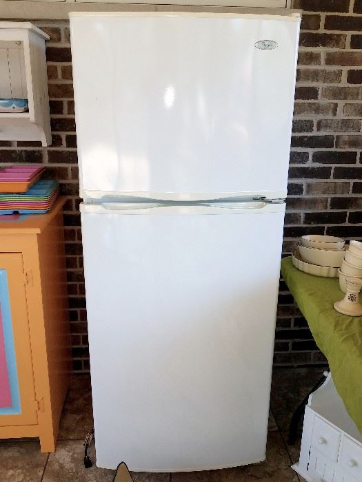Almost brand new apartment size refrigerator