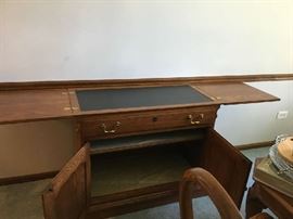 Pennsylvania House bar cart