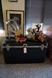 Vintage chest and many cool knick knacks