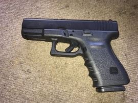 GLOCK 9MM