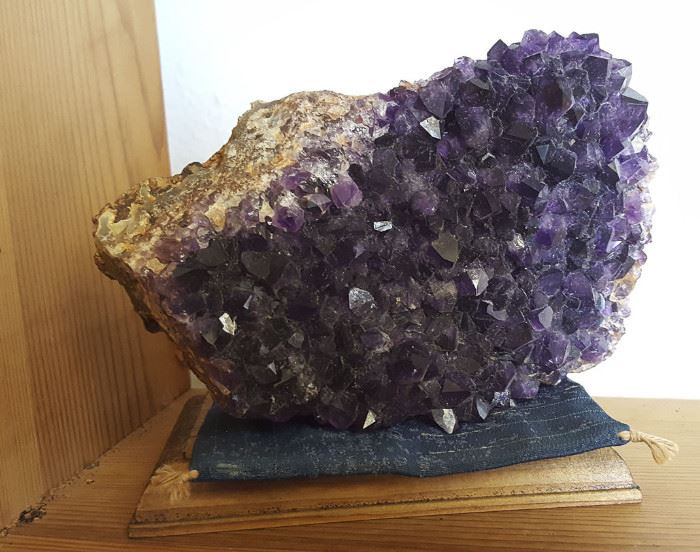 MVT078 Another Beautiful Raw Amethyst Crystal Cluster Specimen

