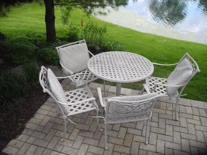 Great four piece iron patio set