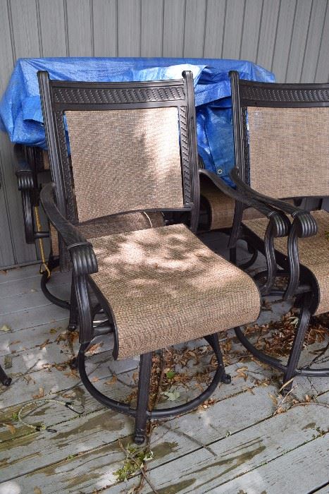 Outdoor seating - 4 chairs