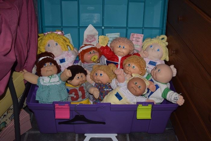 Cabbage Patch Kids with birth certificates 