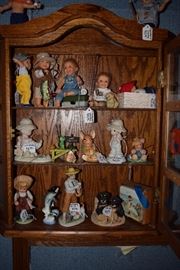 Collectible figurines 