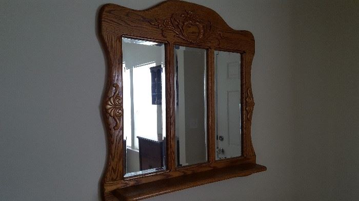 Oak MIRROR w/beveled mirrors and shelf