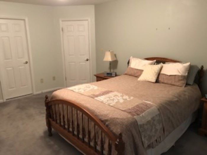 Oak Bedroom Set (mattress not included)
