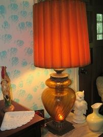 And the matching amber table lamps...we have a pair!