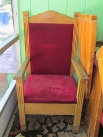 Pastor's chair
