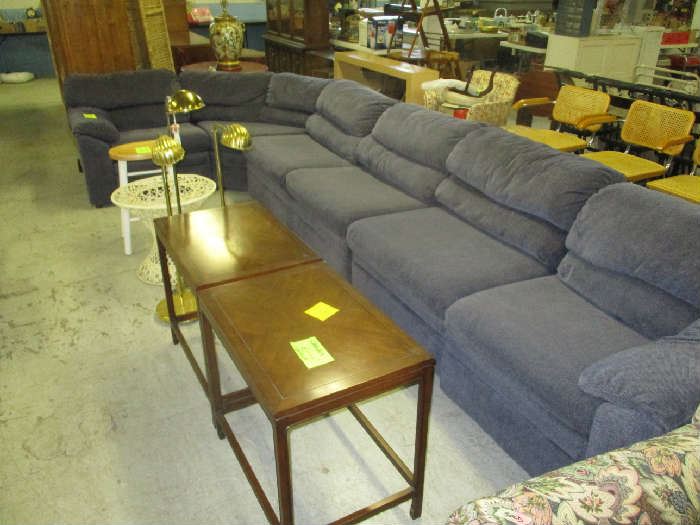 SECTIONAL SOFA AND KINDEL TABLES