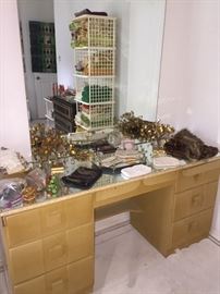 Vanity Dresser with mirror. 