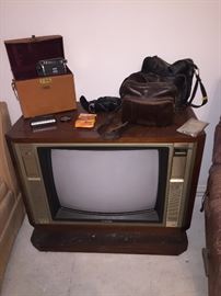 Vintage console television, vintage cameras and accessories 