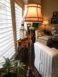 Floor lamps and decor