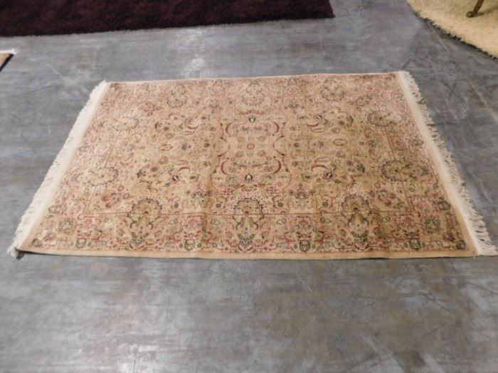 6 by 4 Pakistan hand woven rug