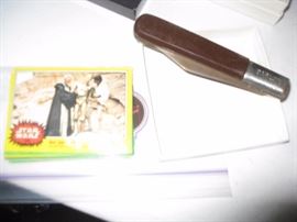 Star Wars cards and knife