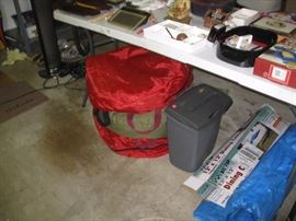 Large holiday wreath containers