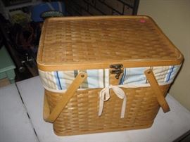 Picnic basket
