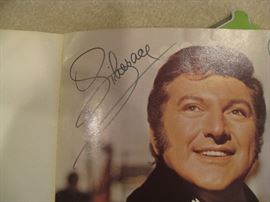 Liberace signature
