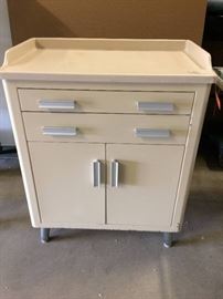 Heavy Duty Medical 2 Drawer Medical 2 Shelf Cabinet - Great For the Kitchen Bathroom or Garage - Super Nice Condition!
