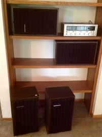 Marantz 4220 Receiver and 4 Speakers. Excellent Condition!