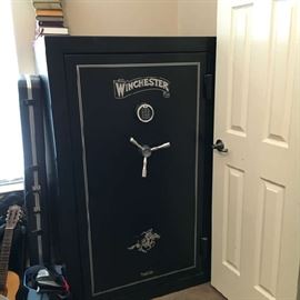 Winchester gun safe