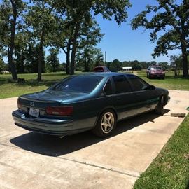 1996 Chevy Impala SS, leather interior, Floorboard automatic shift
