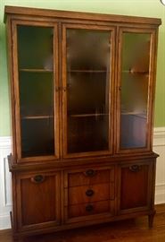 Beautiful cabinet/hutch with glass panels, great for displays