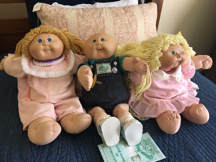Cabbage Patch Collectible Dolls. Stan has his birth certificate!
