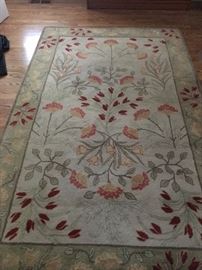 5x8 Hand knotted carpet, gorgeous!