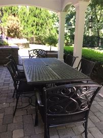 Large rectangle patio table and six chairs