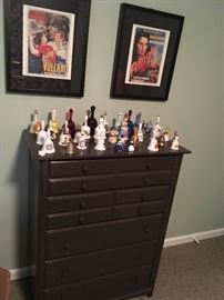 chest of drawers, painted, bell collection
