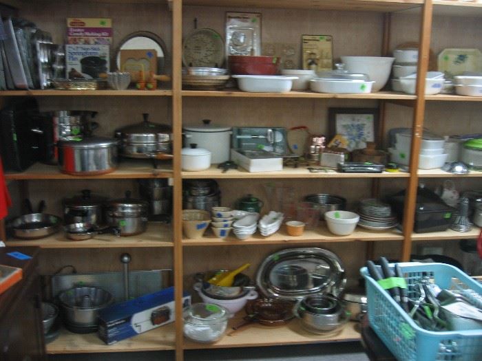 Kitchen pots, pans, bowls, appliances, Corning, baking pans, molds, etc.