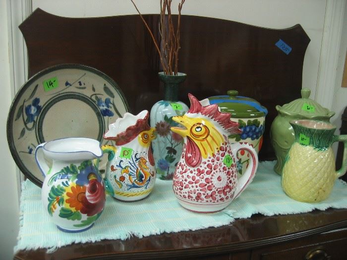 Italian painted pitchers and other ceramic pieces