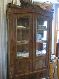 China cabinet from Germany