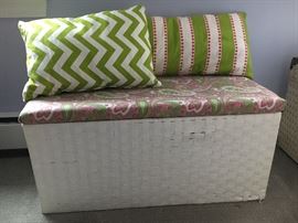 Storage box, upholstered and lined