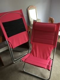 Portable outdoor chairs